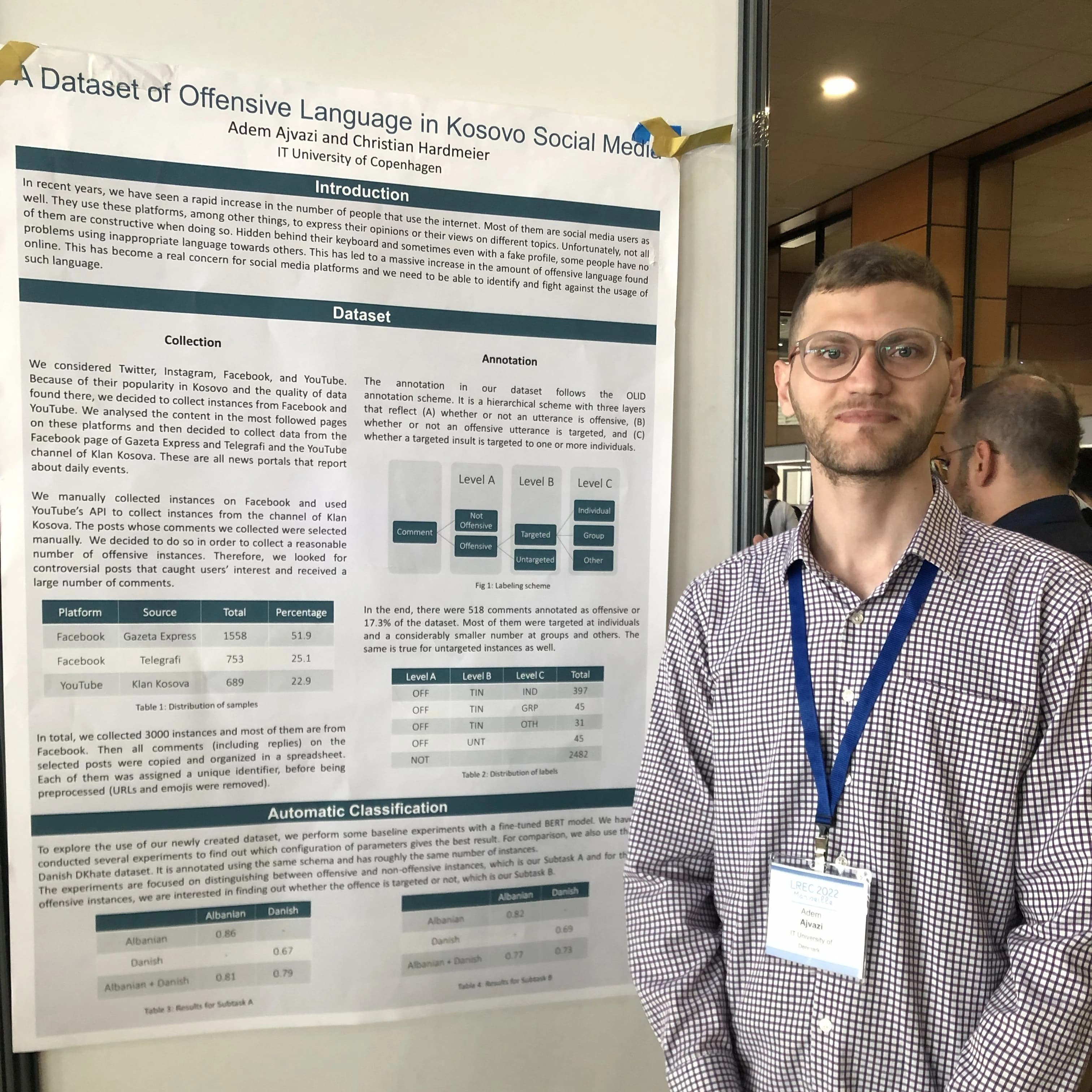 Adem Ajvazi presenting at conference on AI and SEO optimization